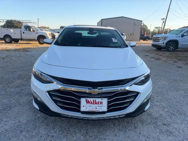 Used 2021 Summit White Chevrolet LT image 4