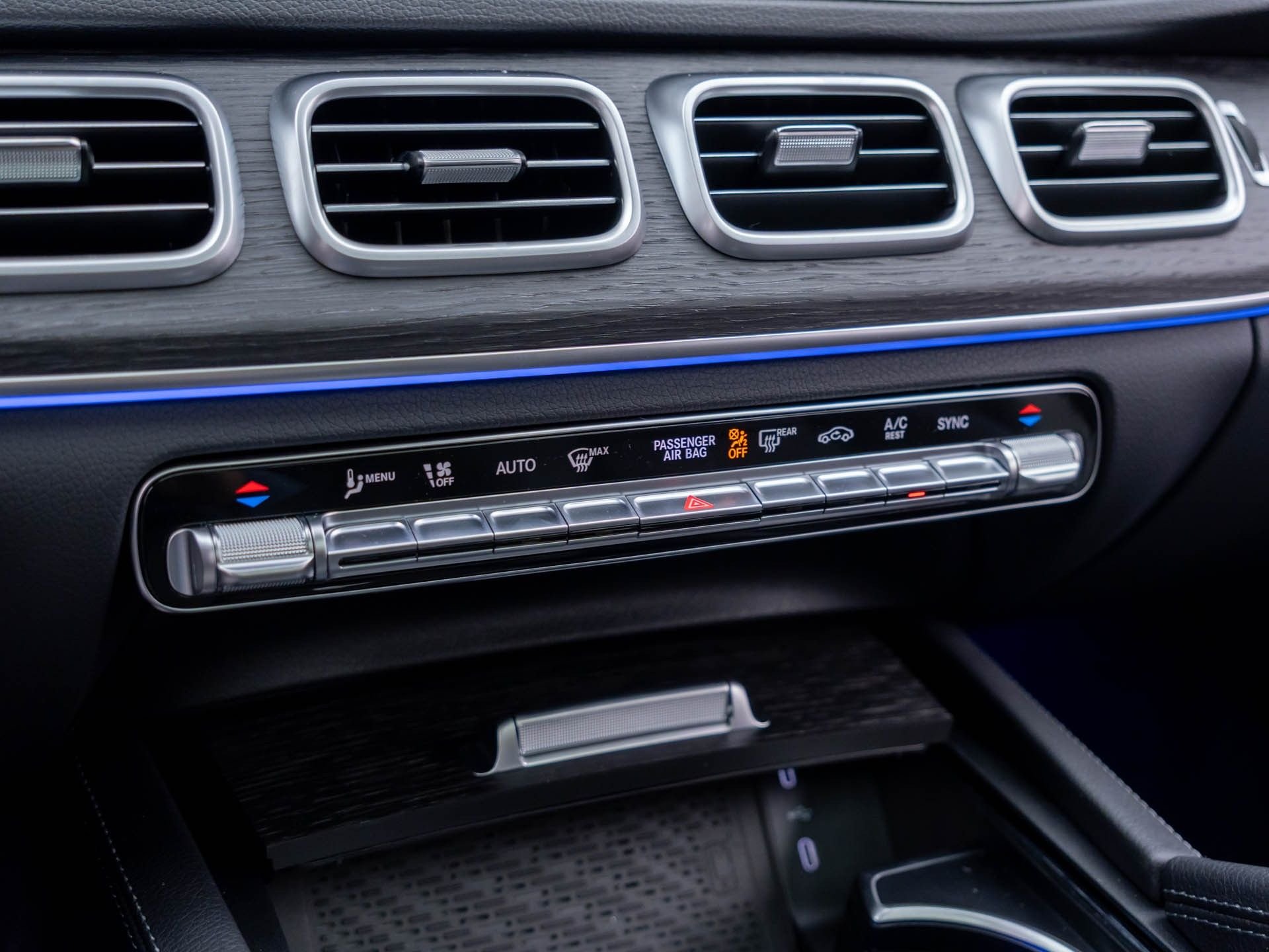 New 2026 Black Mercedes-Benz GLE 350 image 28