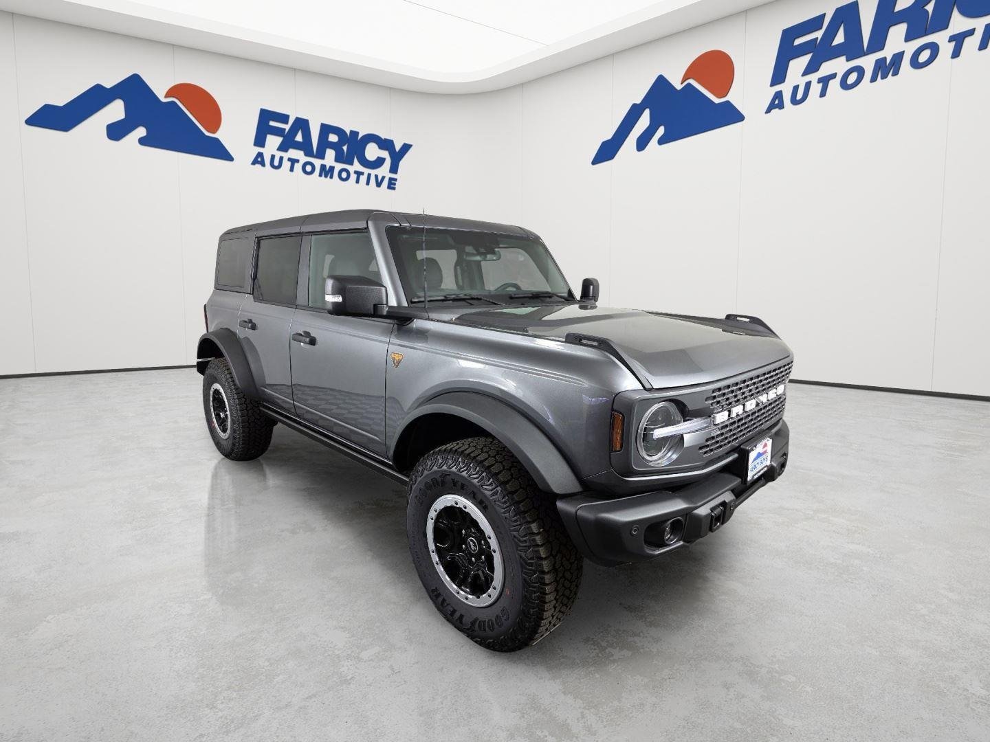 Used 2025 Carbonized Gray Metallic Ford Badlands image 10