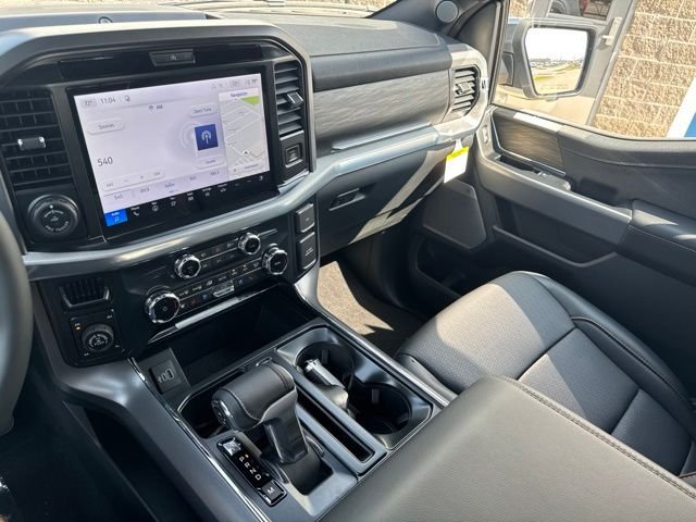 New 2026 Iconic Silver Metallic Ford Lariat® image 28