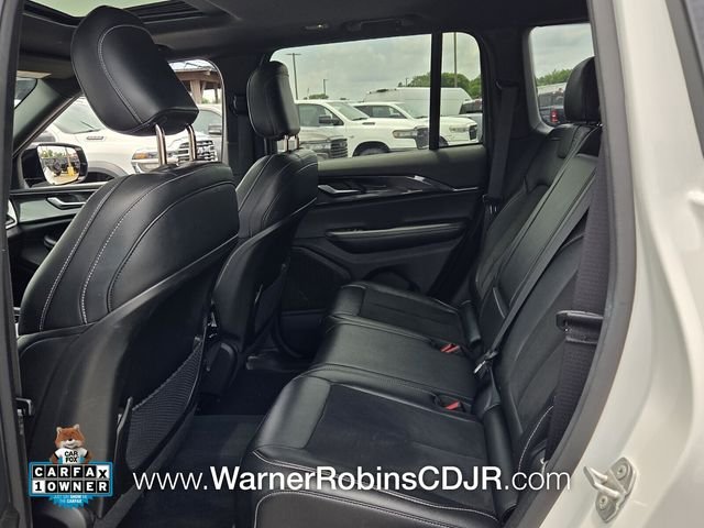 Used 2023 White Jeep Altitude X image 6