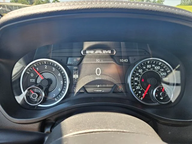 Used 2025 White Ram Laramie image 15