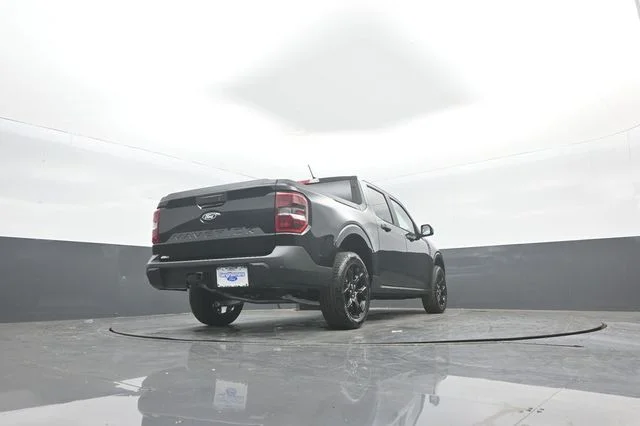 New 2026 Shadow Black Ford XLT image 32