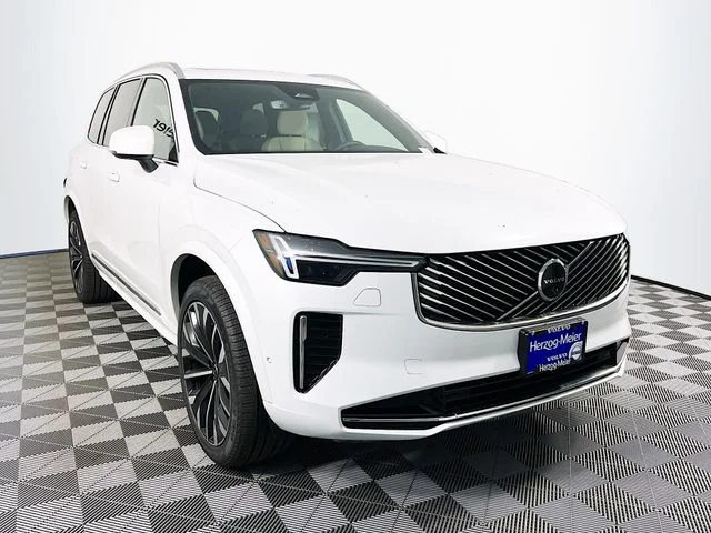 2026 Volvo XC90 B6 Plus Bright 7-Seater 4WD's photo