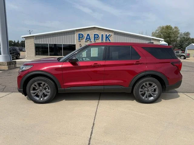 New 2027 Ruby Red Metallic Tinted Clearcoat Ford Active image 36