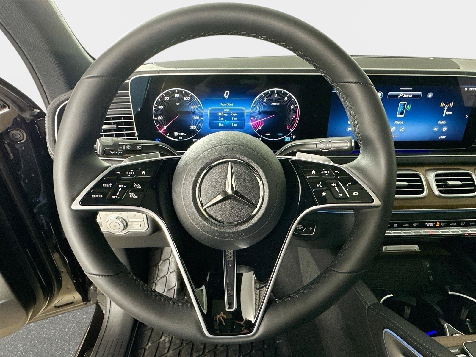 Used 2026 Obsidian Black Metallic Mercedes-Benz GLE 350 image 11