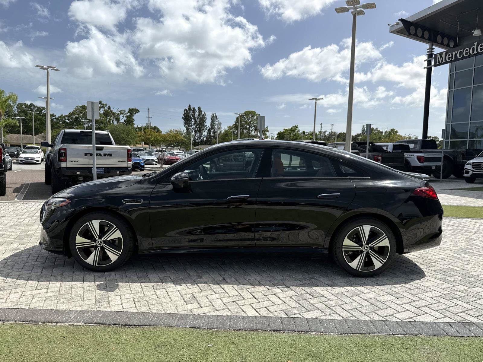 New 2027 Black Mercedes-Benz 250+ Electric RWD image 3