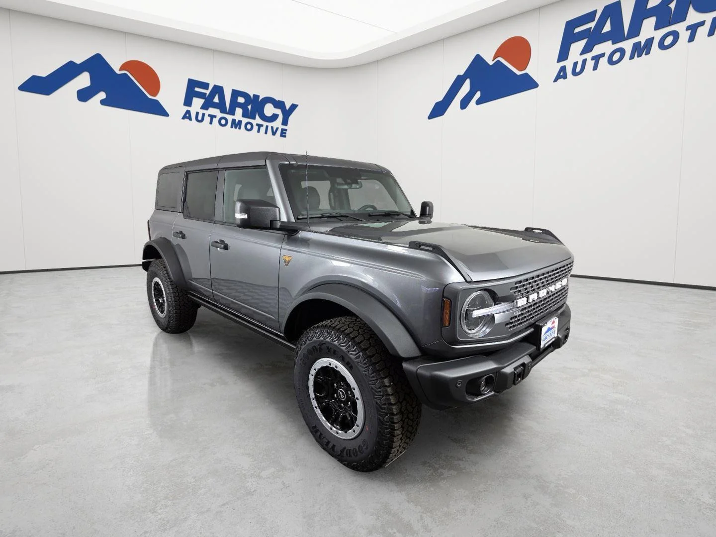 Used 2025 Carbonized Gray Metallic Ford Badlands image 10