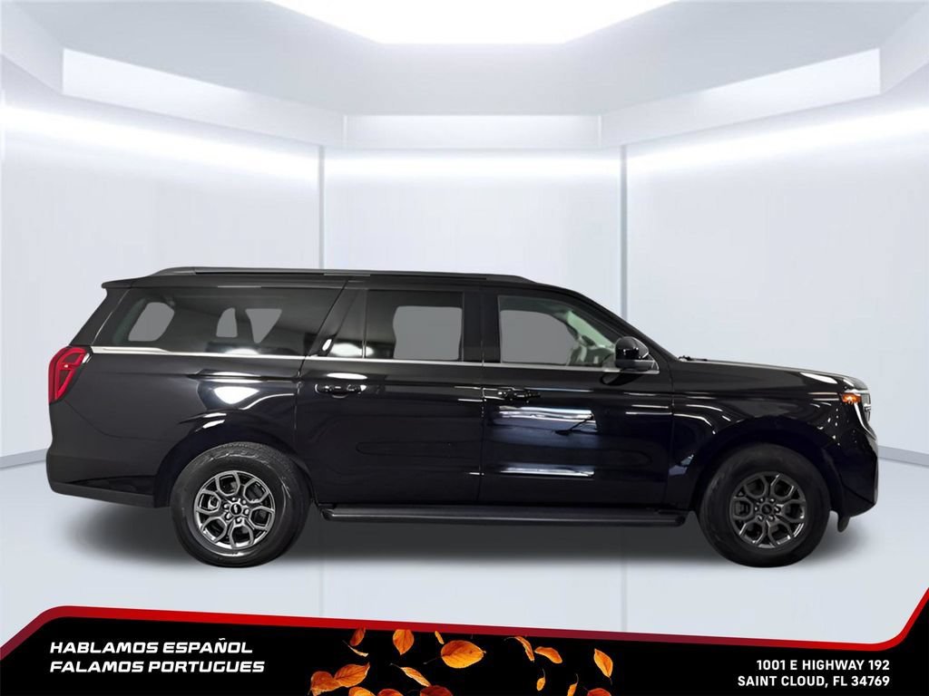 Used 2025  Ford Active image 11