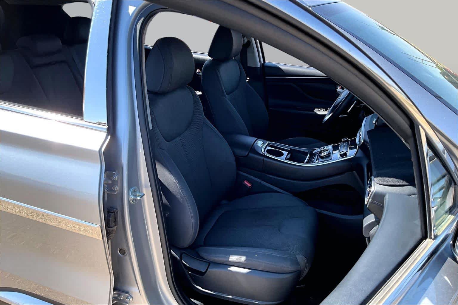 Used 2021 Shimmering Silver Hyundai SEL image 9