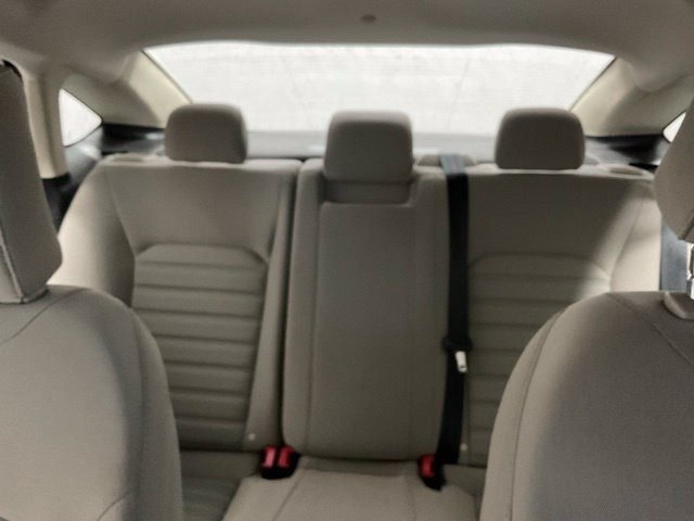 Used 2018 Blue Metallic Ford S image 19