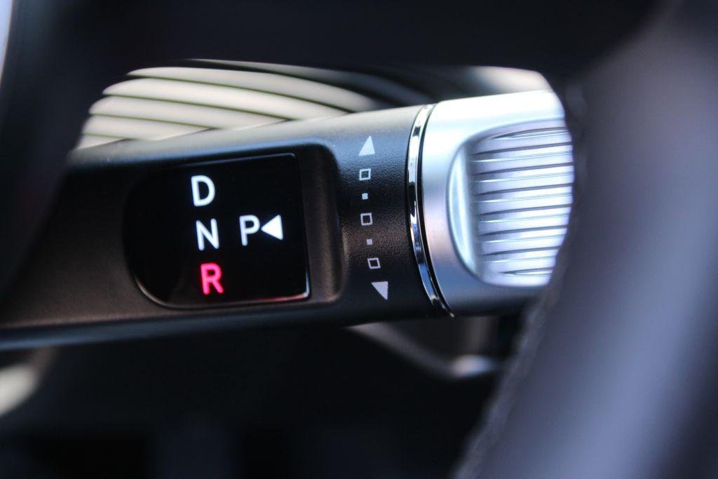 New 2024 Black Hyundai Limited image 30