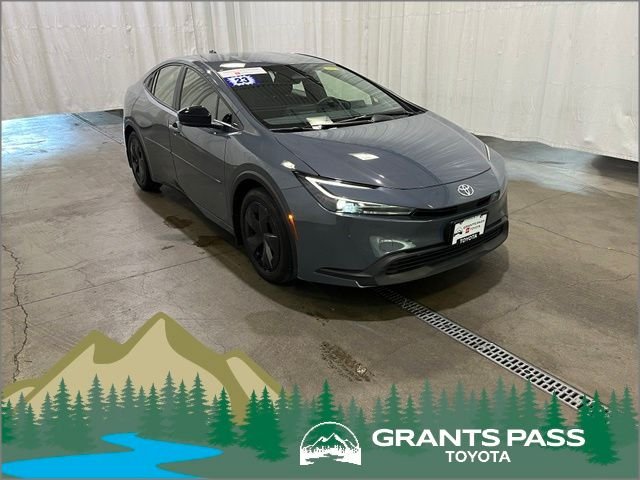 2023 Toyota Prius LE