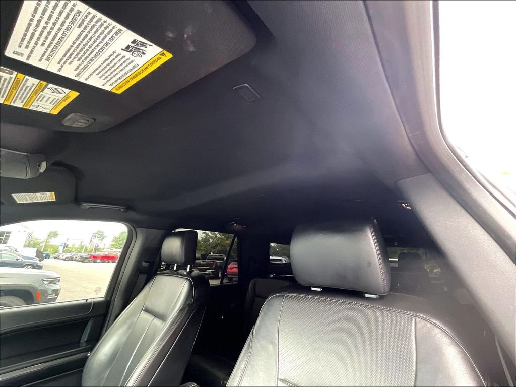 Used 2018 Silver Ford XLT image 7