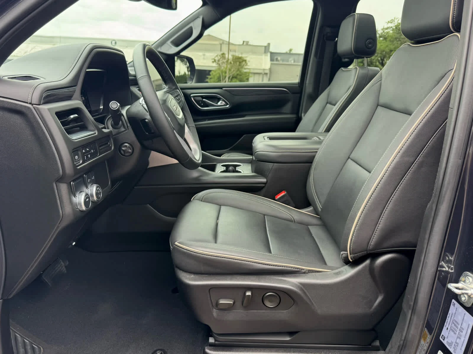 Certified Used 2024 Titanium Rush Metallic GMC SLT image 15