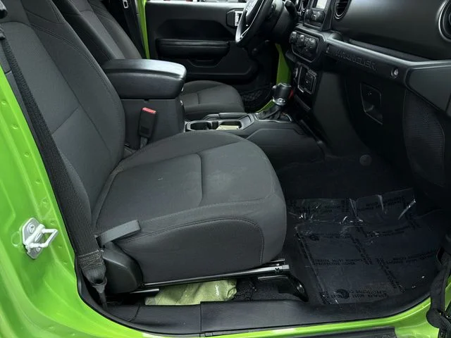 Used 2019 Green Jeep Unlimited Sport image 34