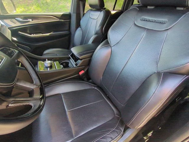 Used 2022 Gray Jeep Overland image 27