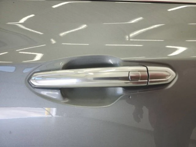 Used 2024 Silver Cadillac Luxury image 14