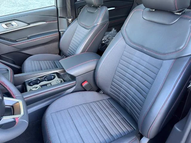 New 2027 Avalanche Gray Ford ST-Line image 39
