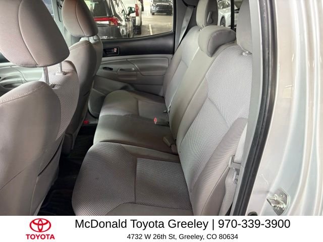 Used 2013 Silver Toyota Base image 17