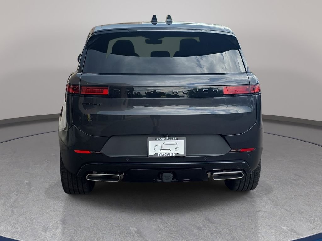 New 2026 Carpathian Grey Land Rover SE image 6
