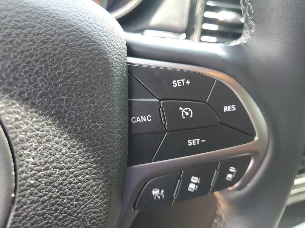 Used 2021 White Jeep Overland image 16
