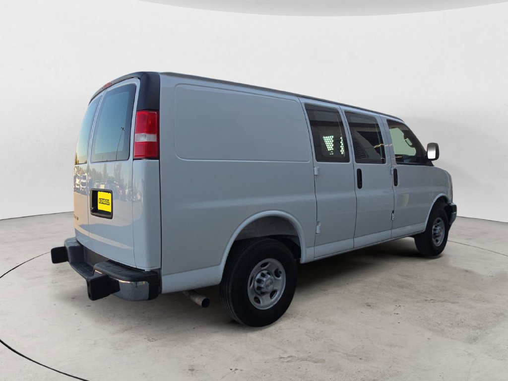 2025 Chevrolet Express Cargo Work Van - Photo 8