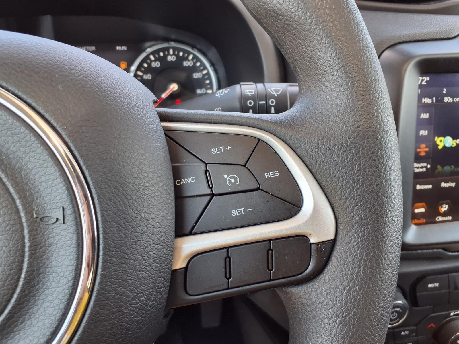 Used 2023 WHITE JEEP  image 26