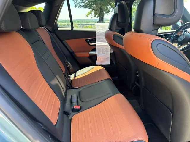Used 2025 Green Mercedes-Benz GLC 350e image 12