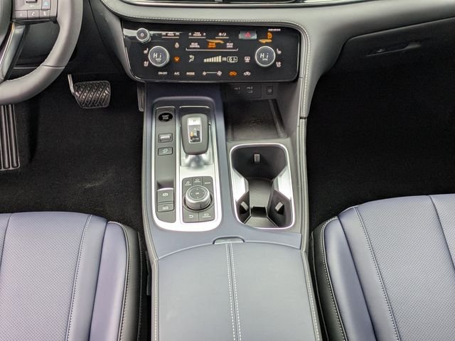 New 2026 RADIANT WHITE INFINITI Sport AWD image 21