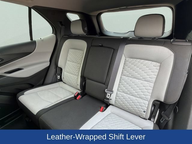 Used 2019 IRIDESCENT PEARL TRICOAT Chevrolet LT image 18