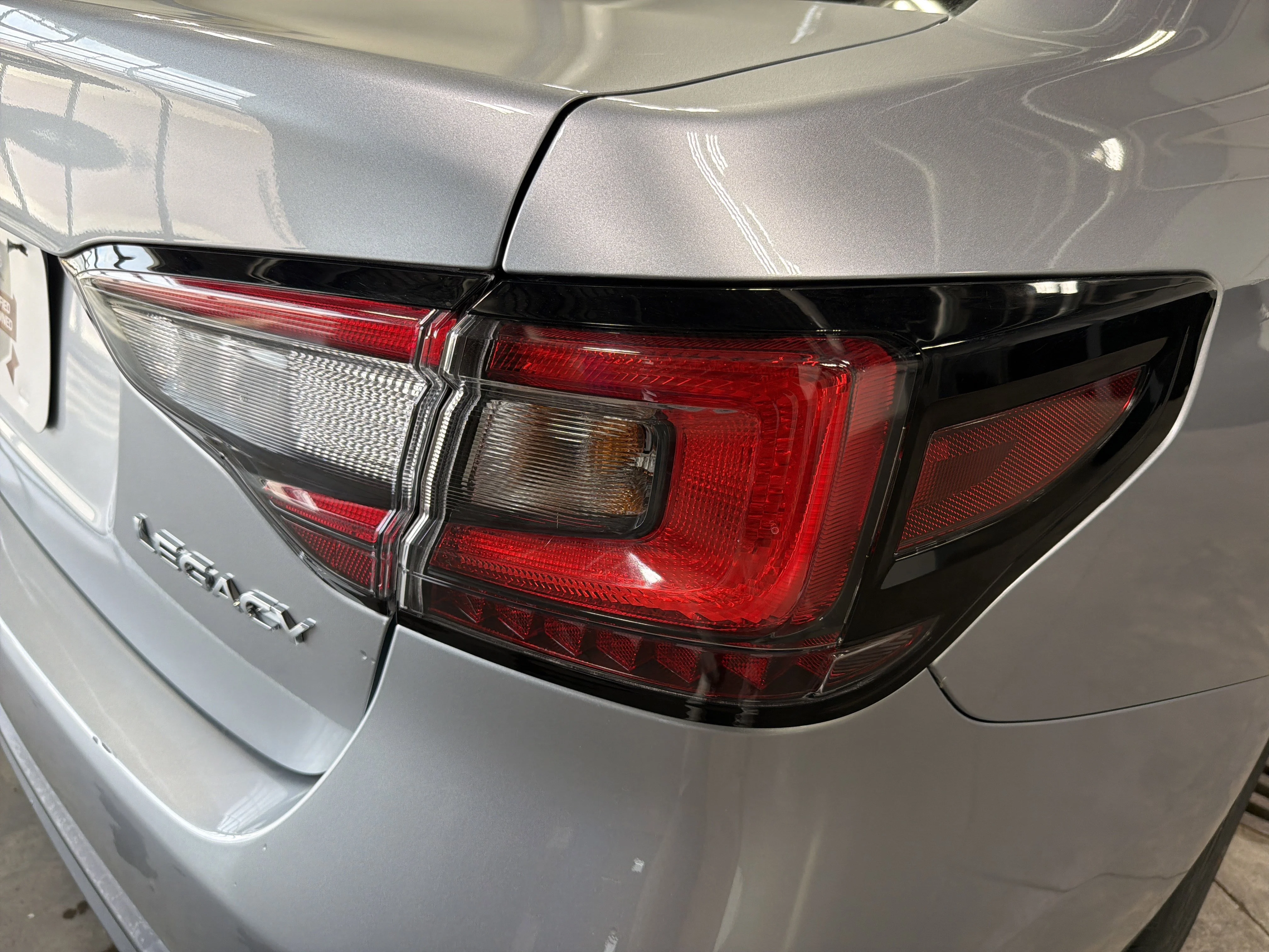 Certified Used 2025 Ice Silver Metallic Subaru Premium image 17