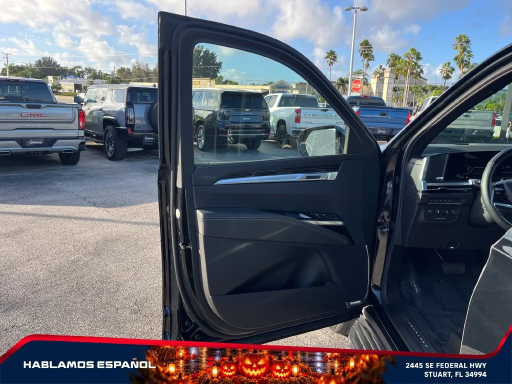 Used 2025 Black Raven Cadillac Premium Luxury image 12