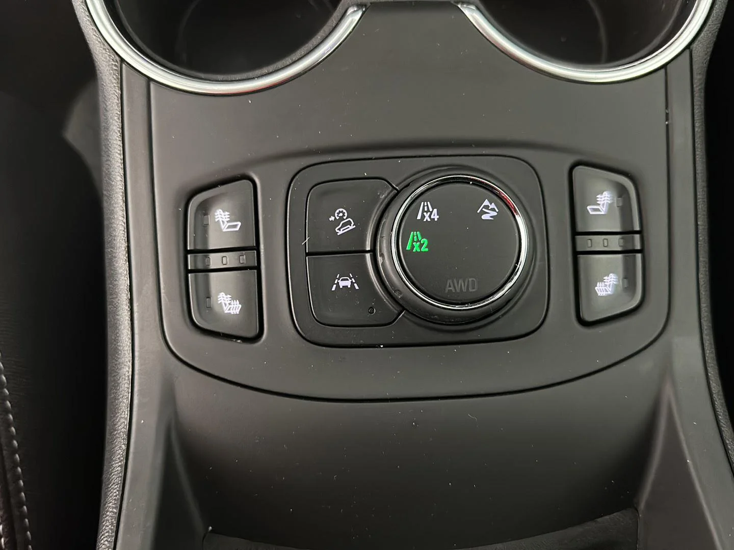 Used 2024 Riptide Metallic GMC SLT image 34