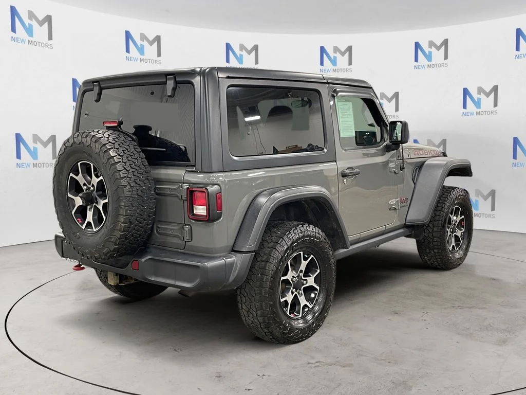 Used 2018 Gray Clearcoat Jeep Rubicon image 5