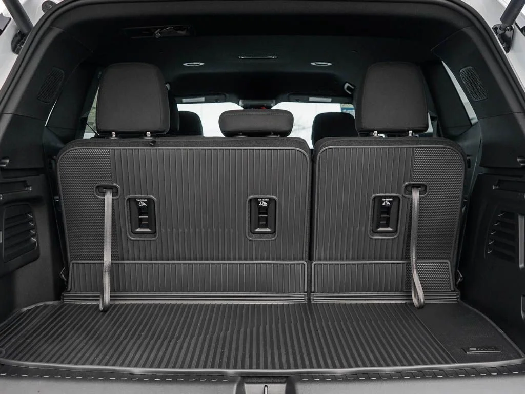2026 GMC Acadia Elevation - Photo 8