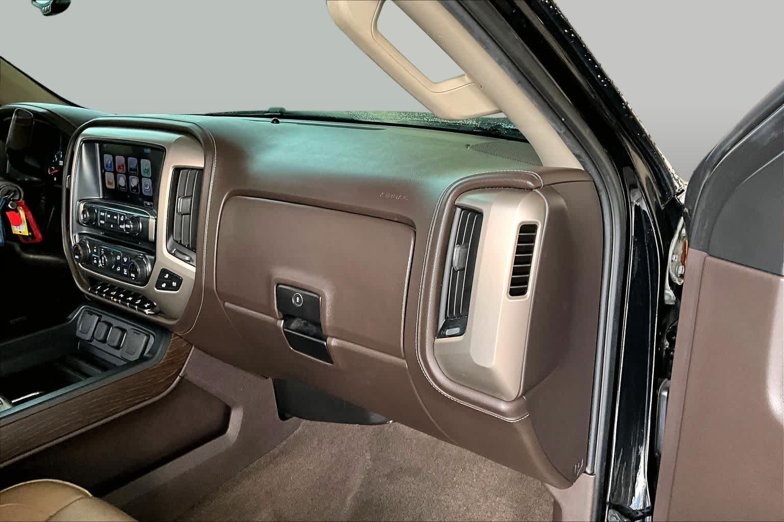 Used 2017 Onyx Black GMC Denali image 19