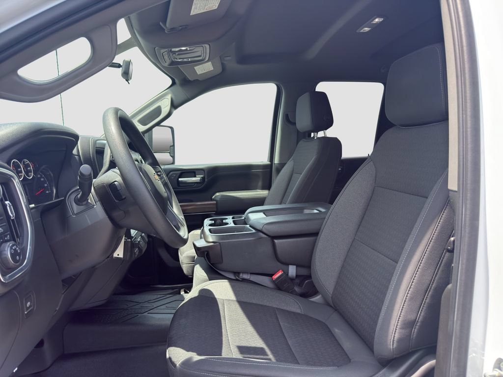 Used 2021 SUMMIT WHITE Chevrolet LT image 30