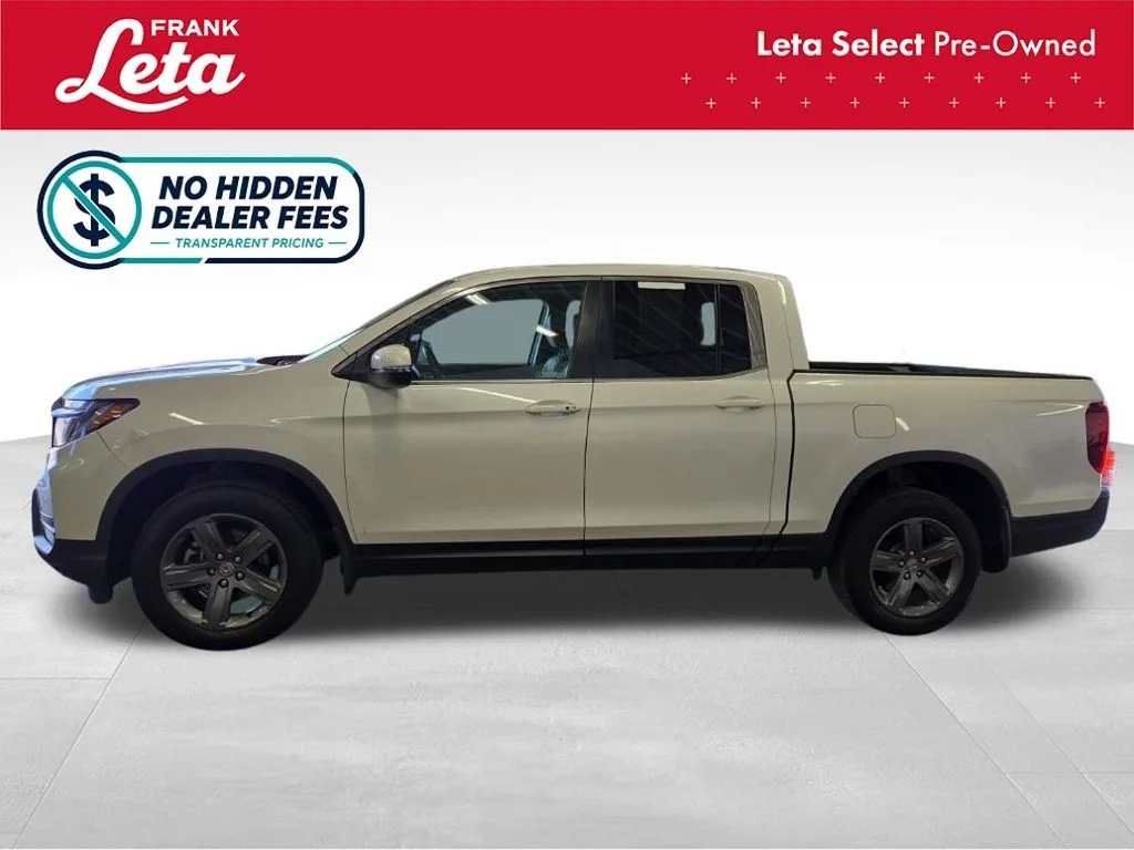 Certified Used 2023 White Honda RTL image 3