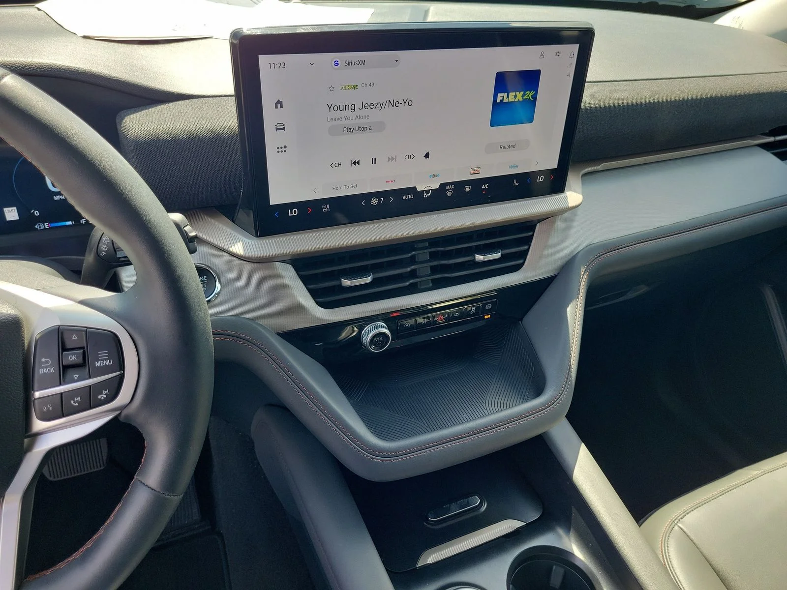 Certified Used 2025 Blue Ford Active image 25