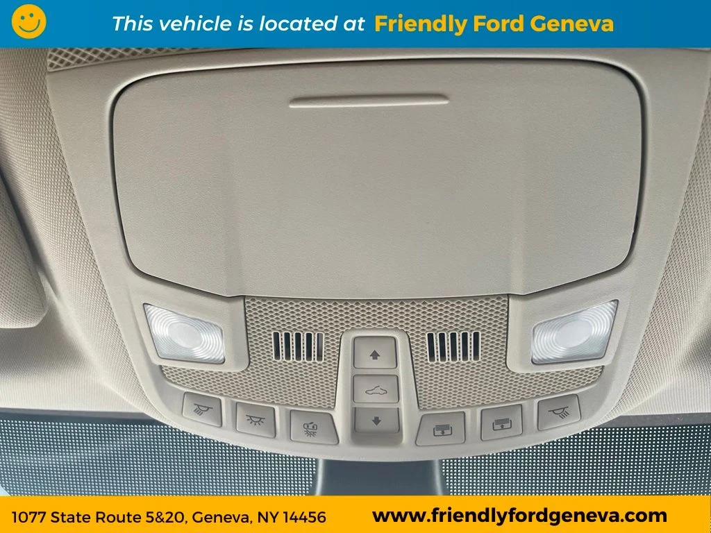 Used 2023 Red Ford SEL image 28