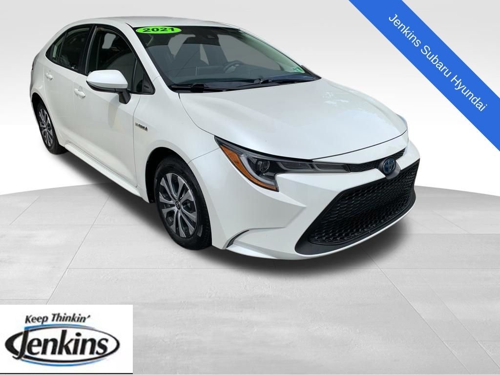 2021 Toyota Corolla LE Hybrid CVT's photo
