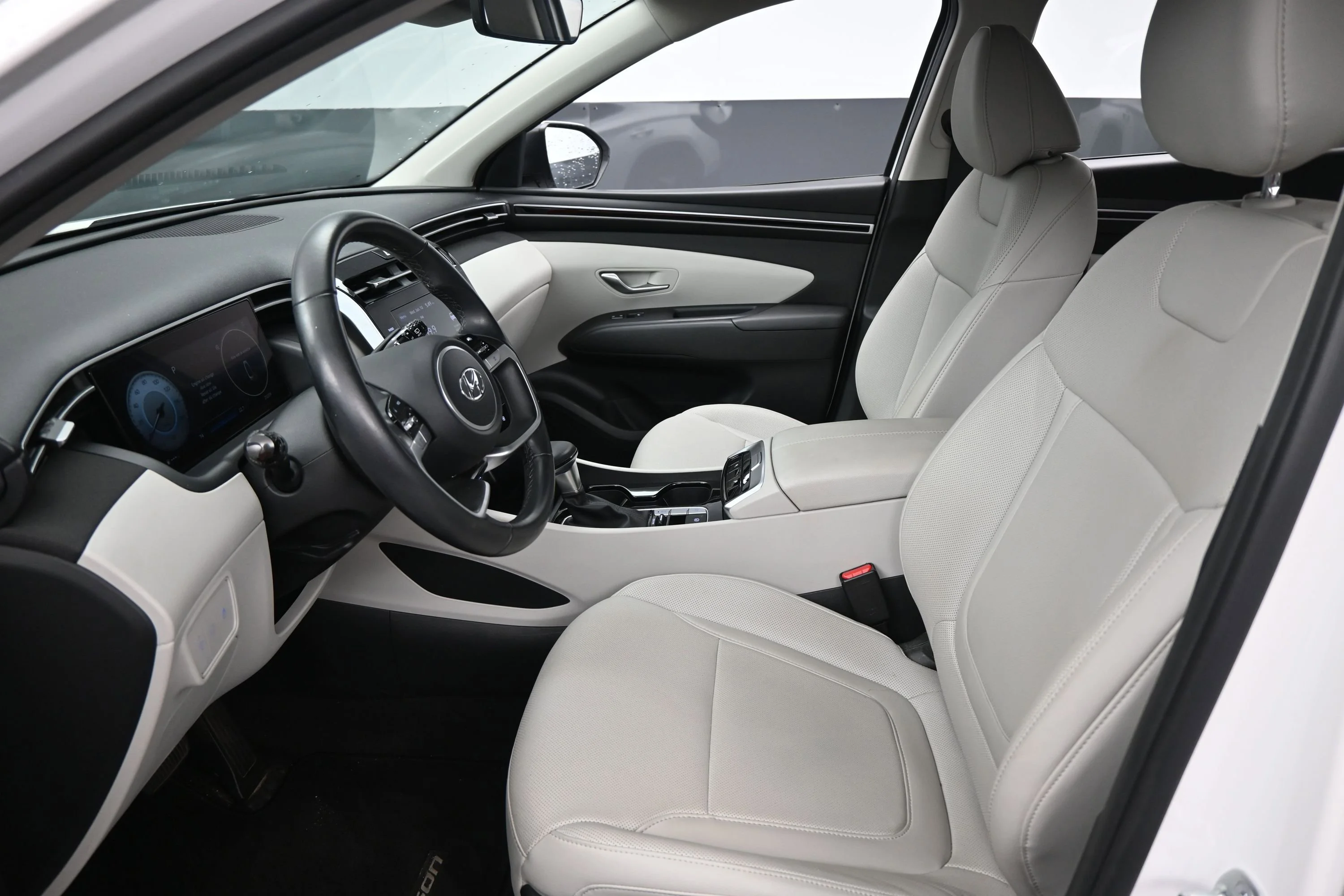 Used 2023 Serenity White Pearl Hyundai SEL image 9