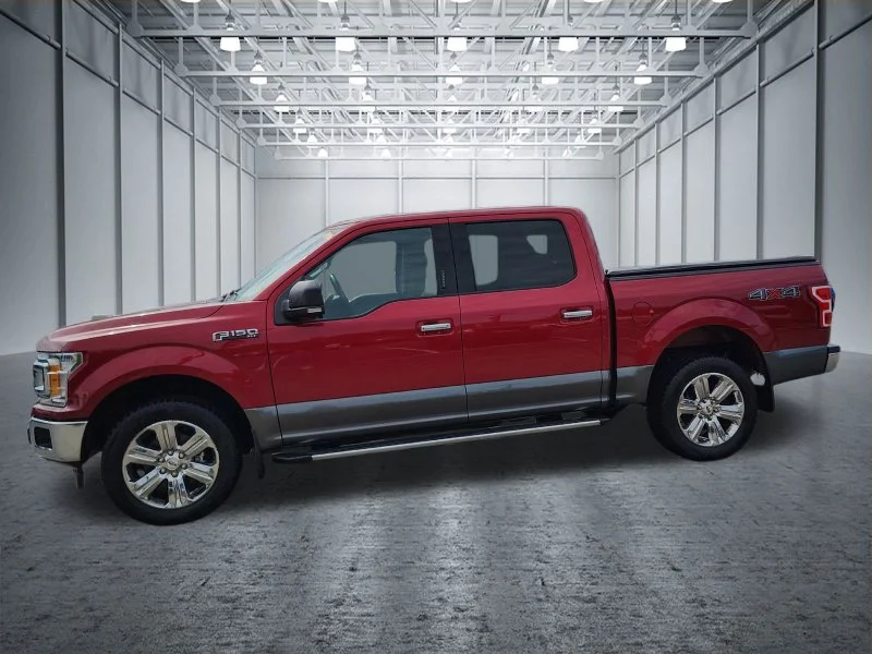 Used 2018 Red Ford XLT image 9