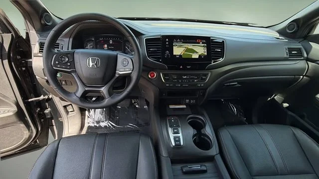 Used 2023 Black Honda AWD TrailSport image 17