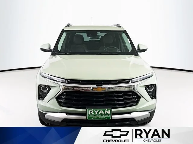 New 2026 Green Chevrolet LT image 2