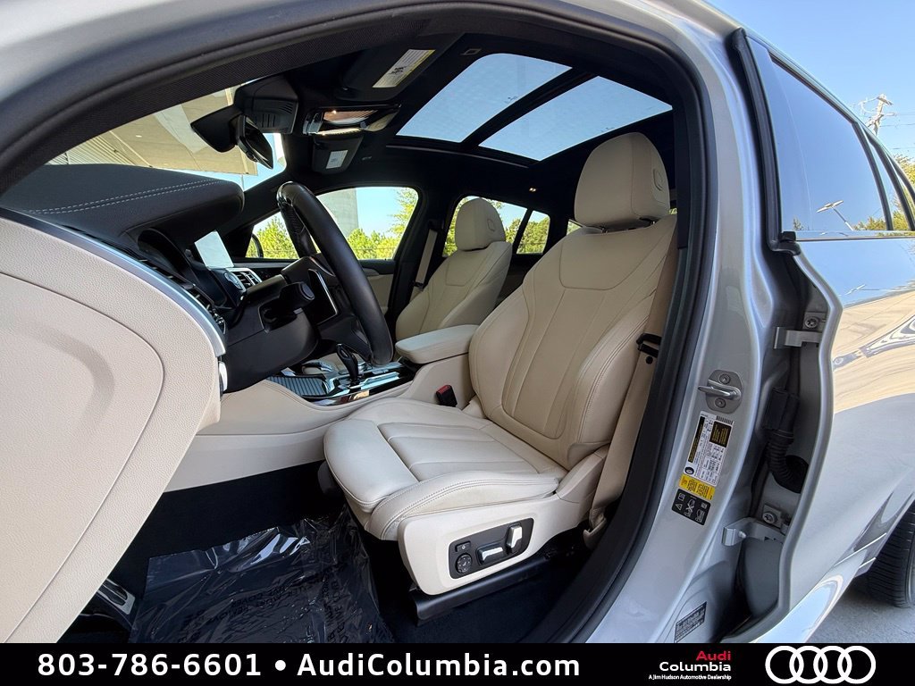 Used 2020 Silver BMW xDrive30i image 6