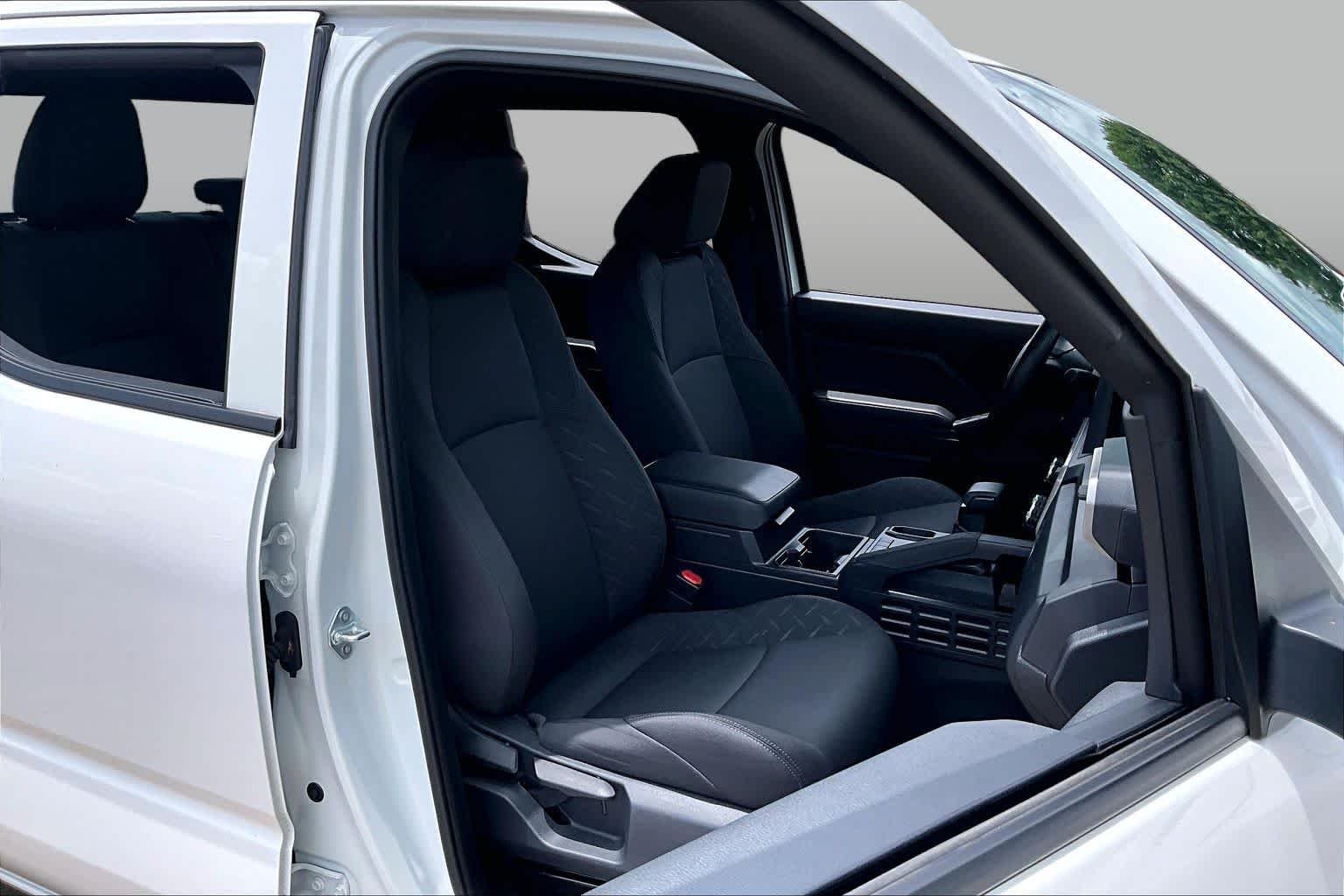 Used 2025 Ice Cap Toyota SR image 9