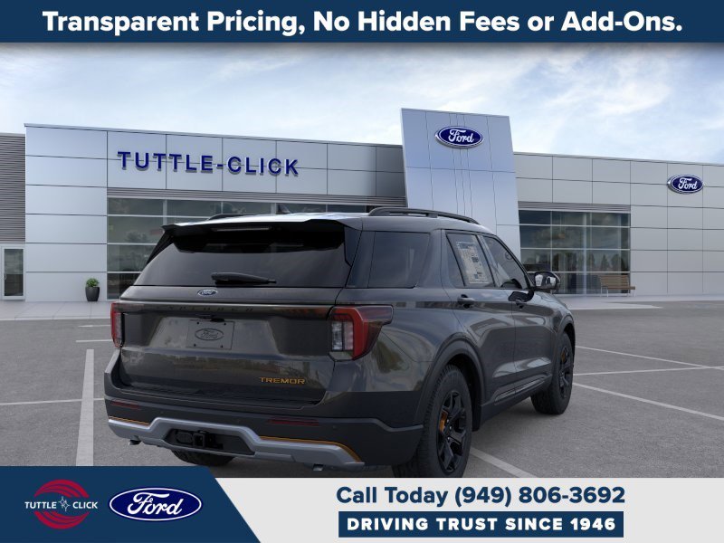 New 2026 Agate Black Metallic Ford Tremor image 8