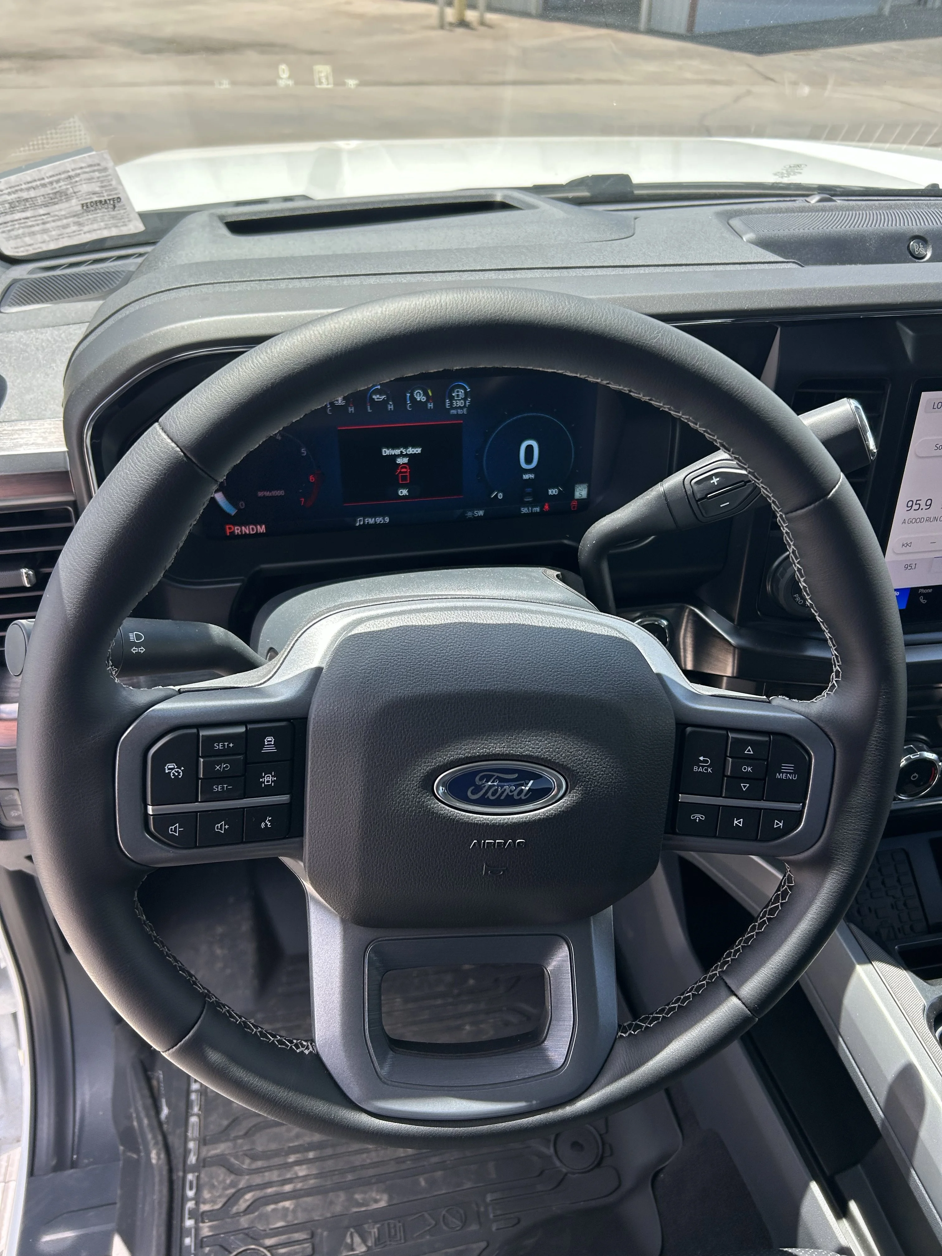 2026 Ford F-350 Super Duty Lariat - Photo 18